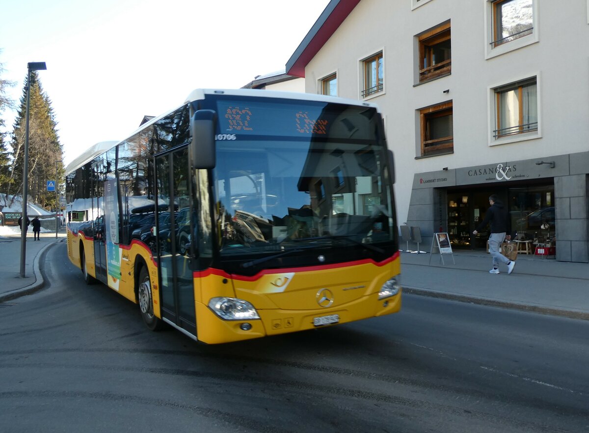 (233'623) - PostAuto Graubnden - GR 178'949 - Mercedes (ex CarPostal Ouest) am 9. Mrz 2022 in Lenzerheide, Post