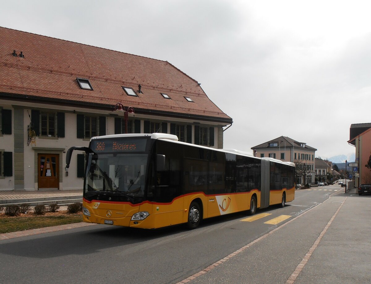 (233'920) - CarPostal Ouest - VD 578'146 - Mercedes am 13. Mrz 2022 in Mzires, Village