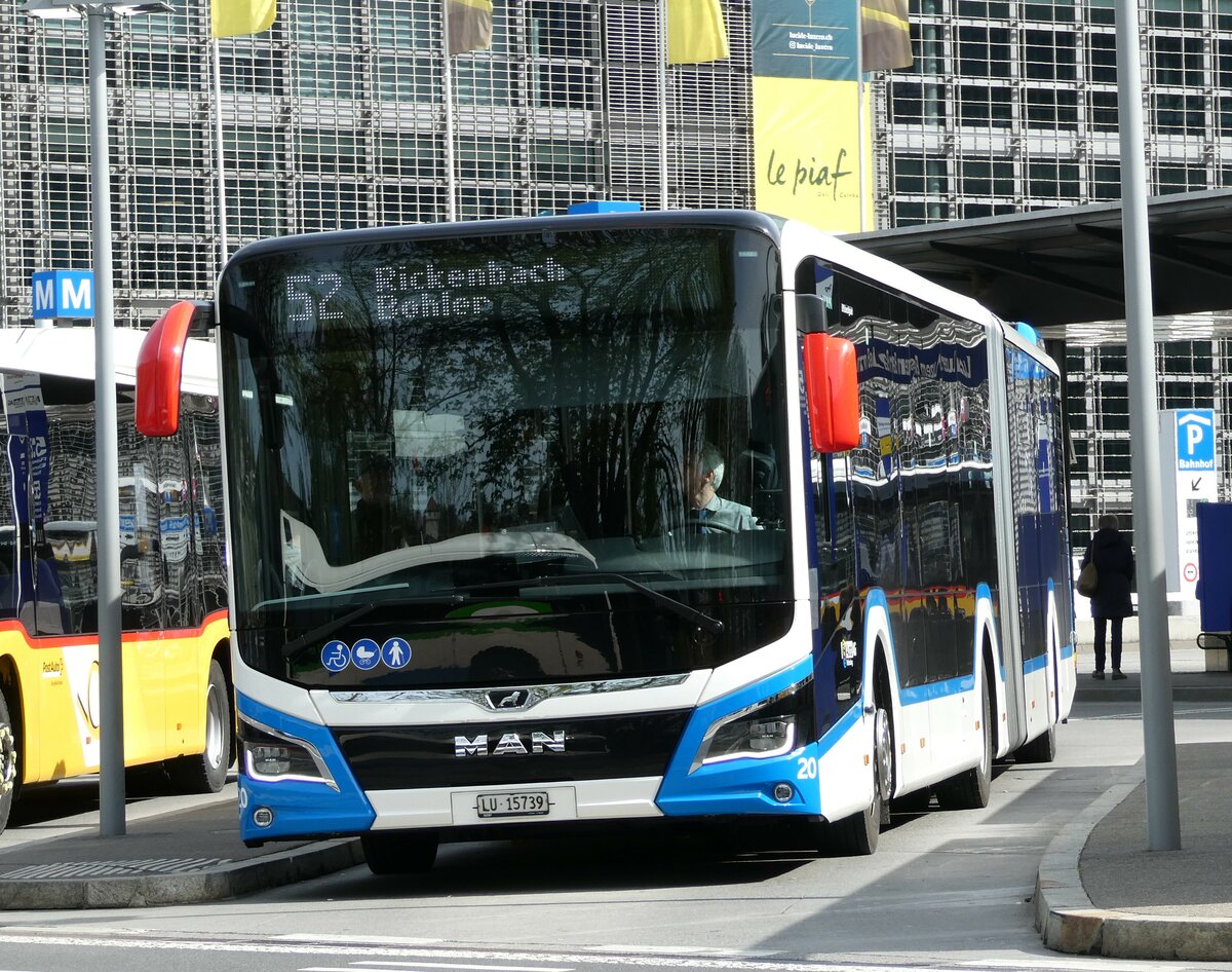 (234'471) - AAGR Rothenburg - Nr. 20/LU 15'739 - MAN am 11. April 2022 beim Bahnhof Luzern