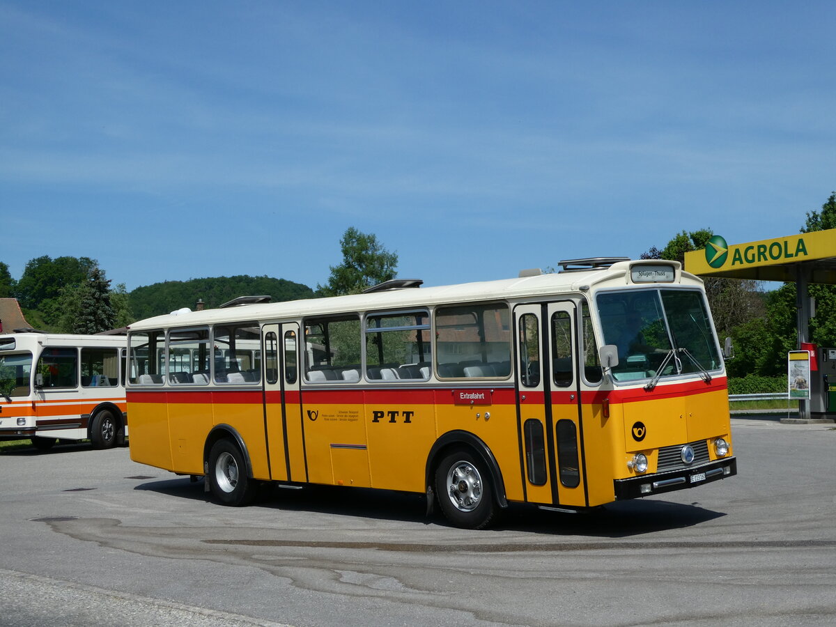 (235'710) - Gast, Reutigen - BE 113'160 - Saurer/Tscher (ex HPTrans, Thusis; ex Mauerhofer, Worb; ex Erni, Schupfart Nr. 3; ex P 24'636) am 15. Mai 2022 in Wynigen, Landi