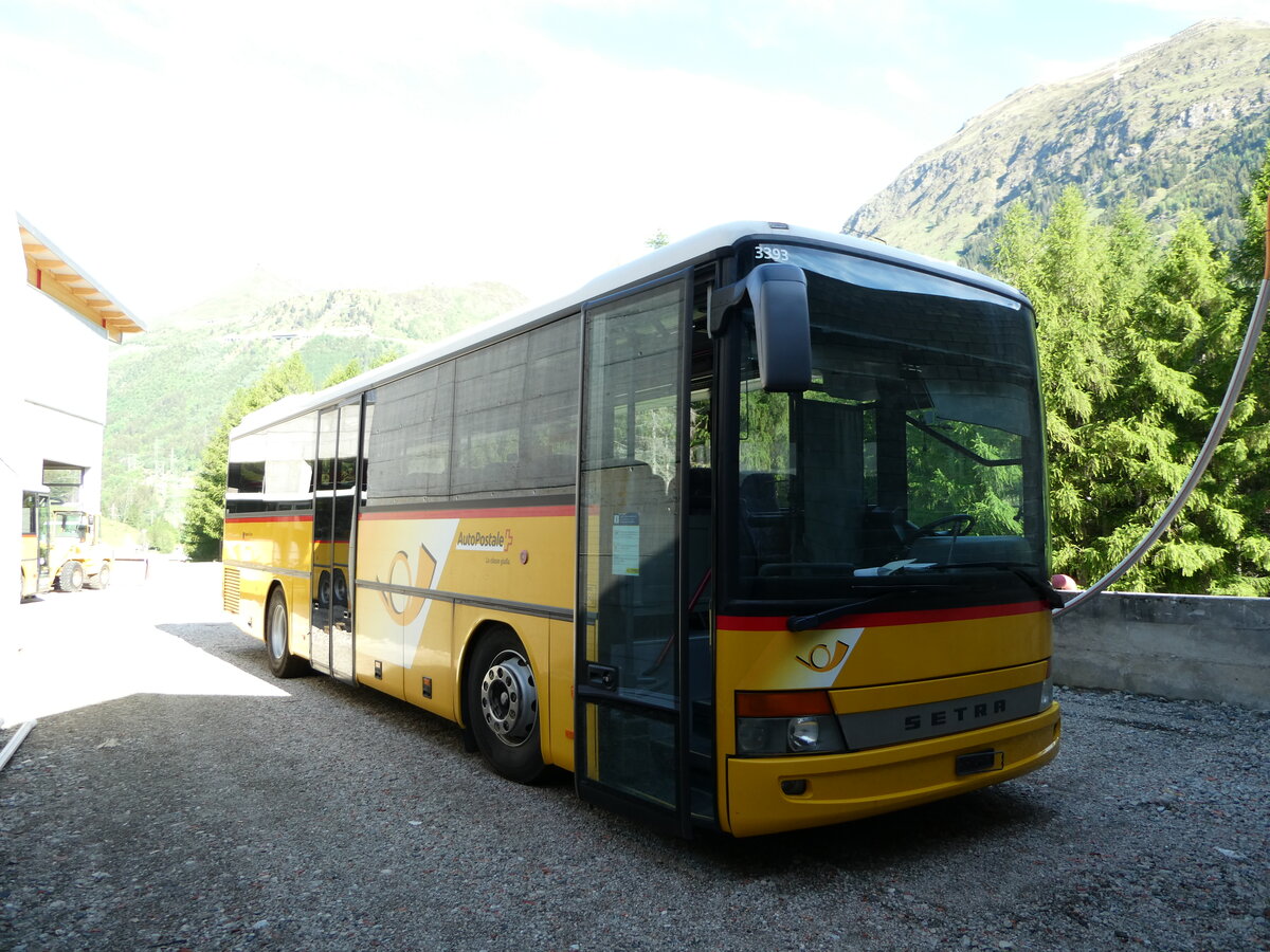 (236'225) - Marchetti, Airolo - (TI 303'333) - Setra (ex Nr. 5) am 26. Mai 2022 in Airolo, Neue Garage