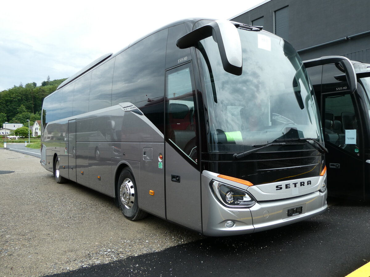 (236'823) - Auto-Transports, La Cte-aux- Fes - (128'802) - Setra am 5. Juni 2022 in Winterthur, EvoBus