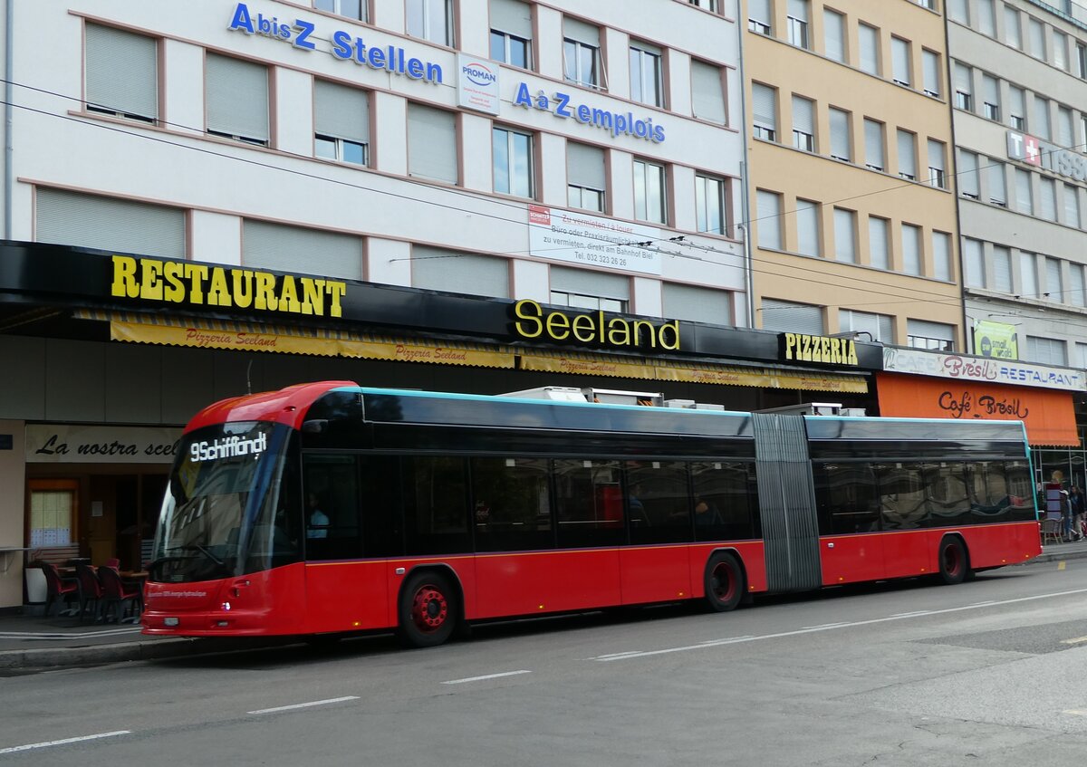 (236'854) - VB Biel - Nr. 201/BE 900'201 - Hess am 6. Juni 2022 beim Bahnhof Biel