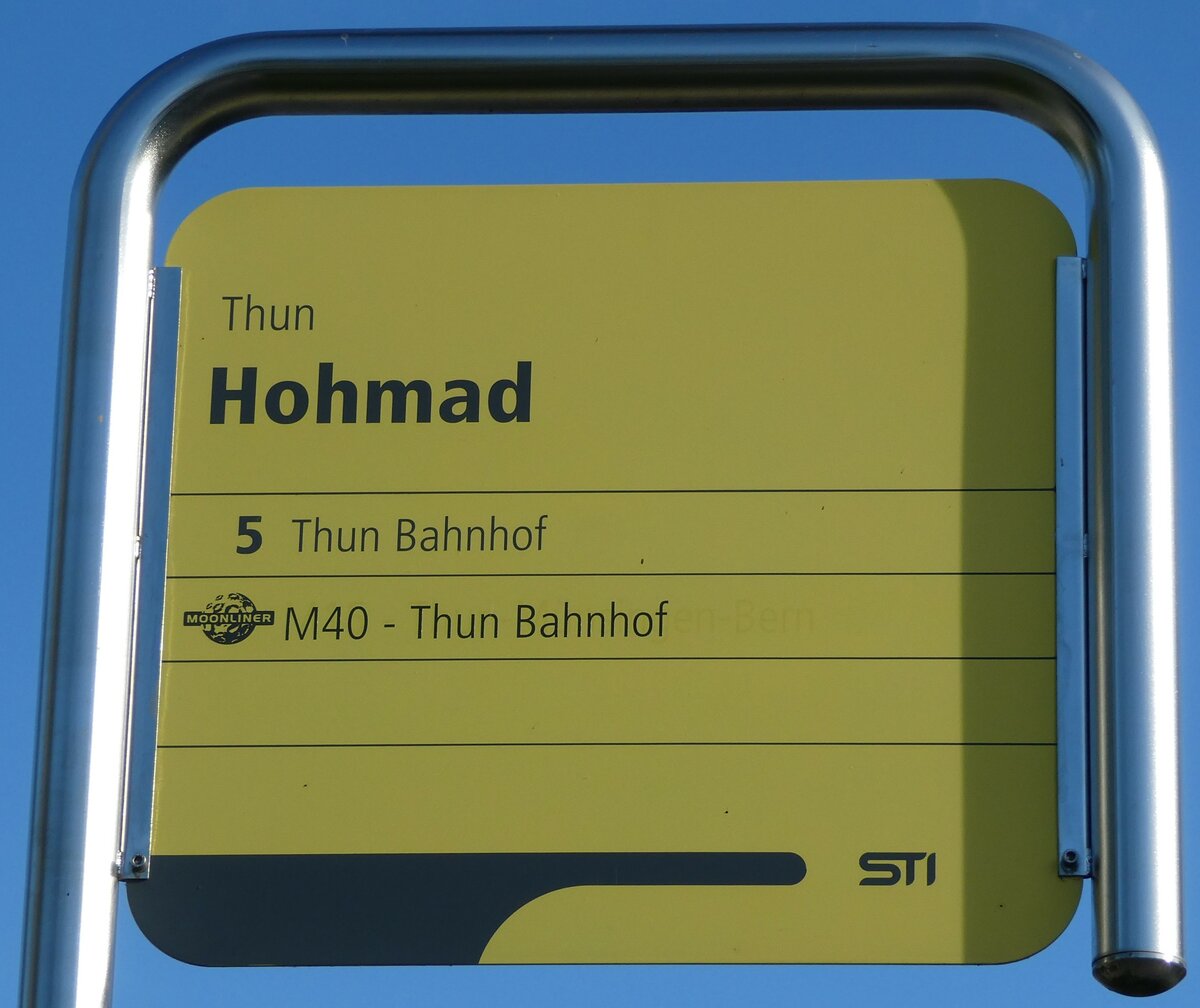 (238'041) - STI-Haltestellenschild - Thun, Hohmad - am 12. Juli 2022