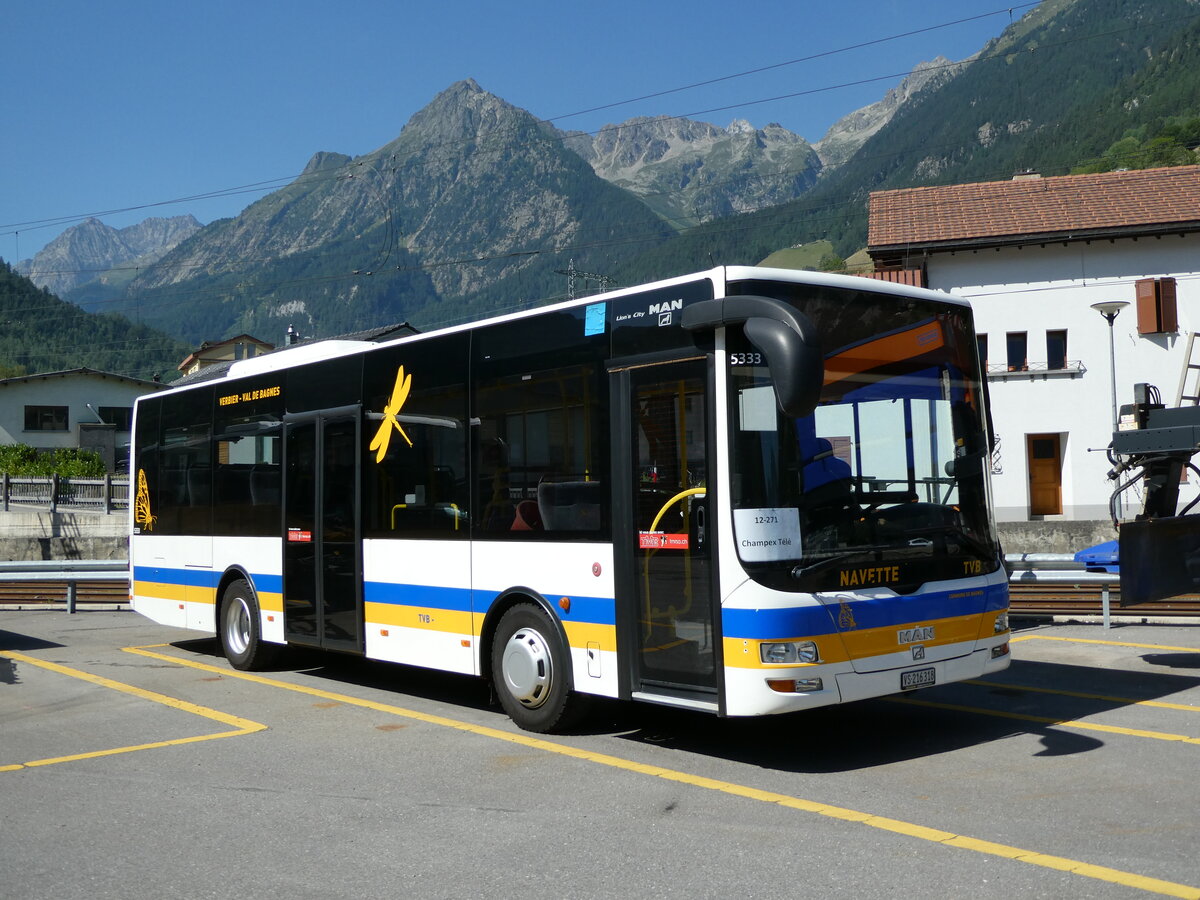 (238'087) - TMR Martigny - Nr. 111/VS 216'318 - MAN/Gppel am 16. Juli 2022 in Orsires, Garage