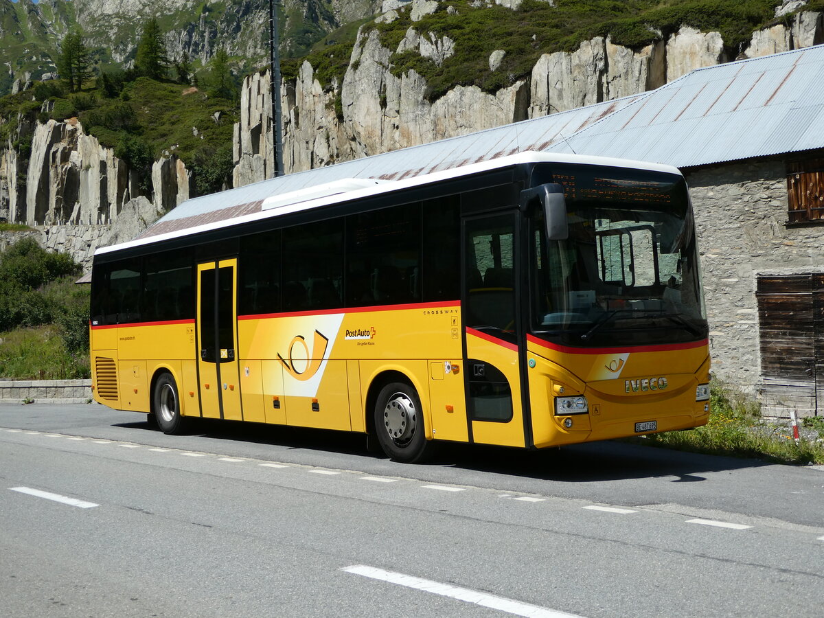 (238'417) - PostAuto Bern - BE 487'695 - Iveco am 24. Juli 2022 in Gletsch, Post