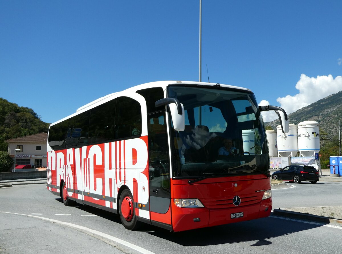 (239'397) - SBC Chur - Nr. 107/GR 100'107 - Mercedes (ex Nr. 4; ex Bruns, D-Varel) am 21. August 2022 beim Bahnhof Gampel-Steg