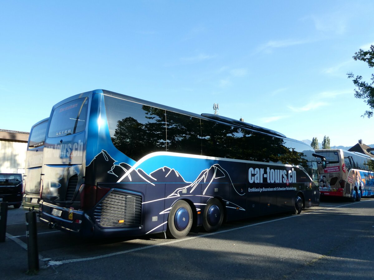 (239'440) - Zerzuben, Visp-Eyholz - Nr. 7/VS 59'848 - Setra am 23. August 2022 in Thun, Seestrasse