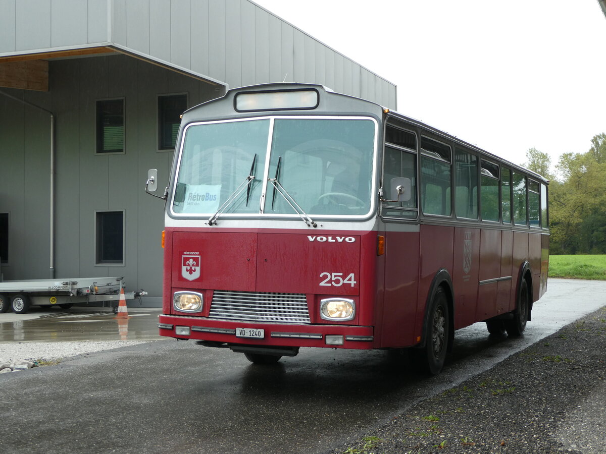 (240'159) - VW Winterthur (Rtrobus) - Nr. 254/VD 1240 - Volvo/Tscher (ex Zivilschutz, Winterthur; ex VW Winterthur Nr. 254) am 24. September 2022 in Moudon, Rtrobus