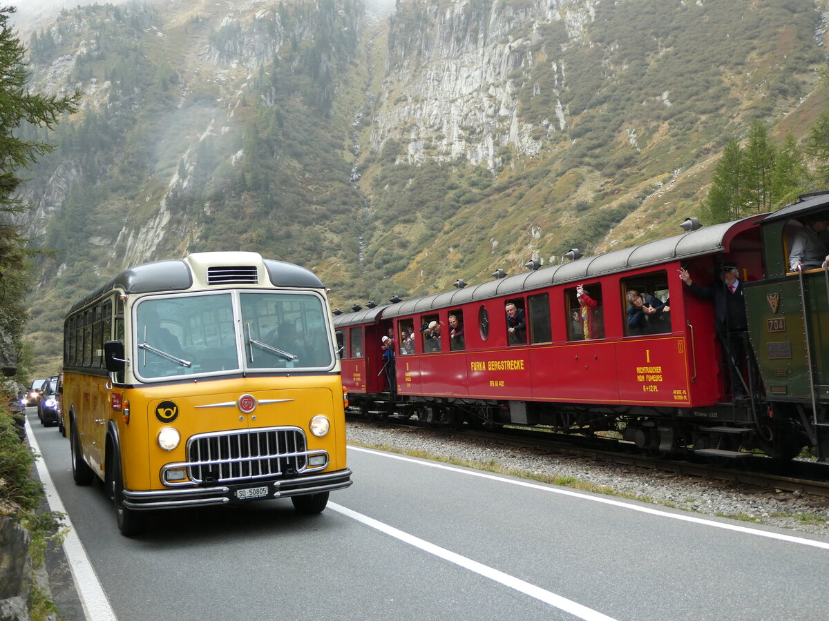 (240'304) - Gerber, Matzendorf - SO 50'805 - FBW/R&J (ex Kontiki, Wettingen; ex P 24'001; ex P 21'501) am 25. September 2022 bei Gletsch