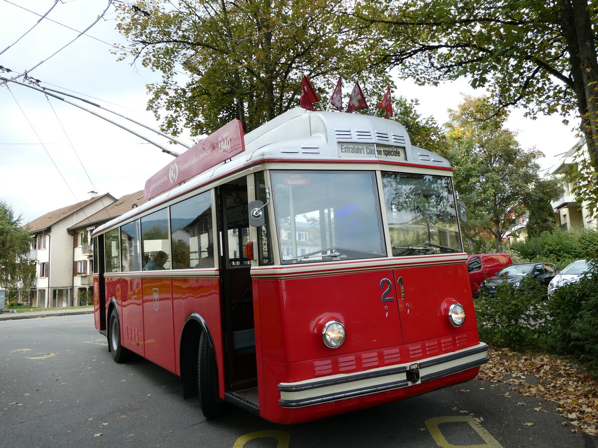 (240'804) - VB Biel - Nr. 21 - Berna/Hess Trolleybus am 9. Oktober 2022 in Biel, Lhre