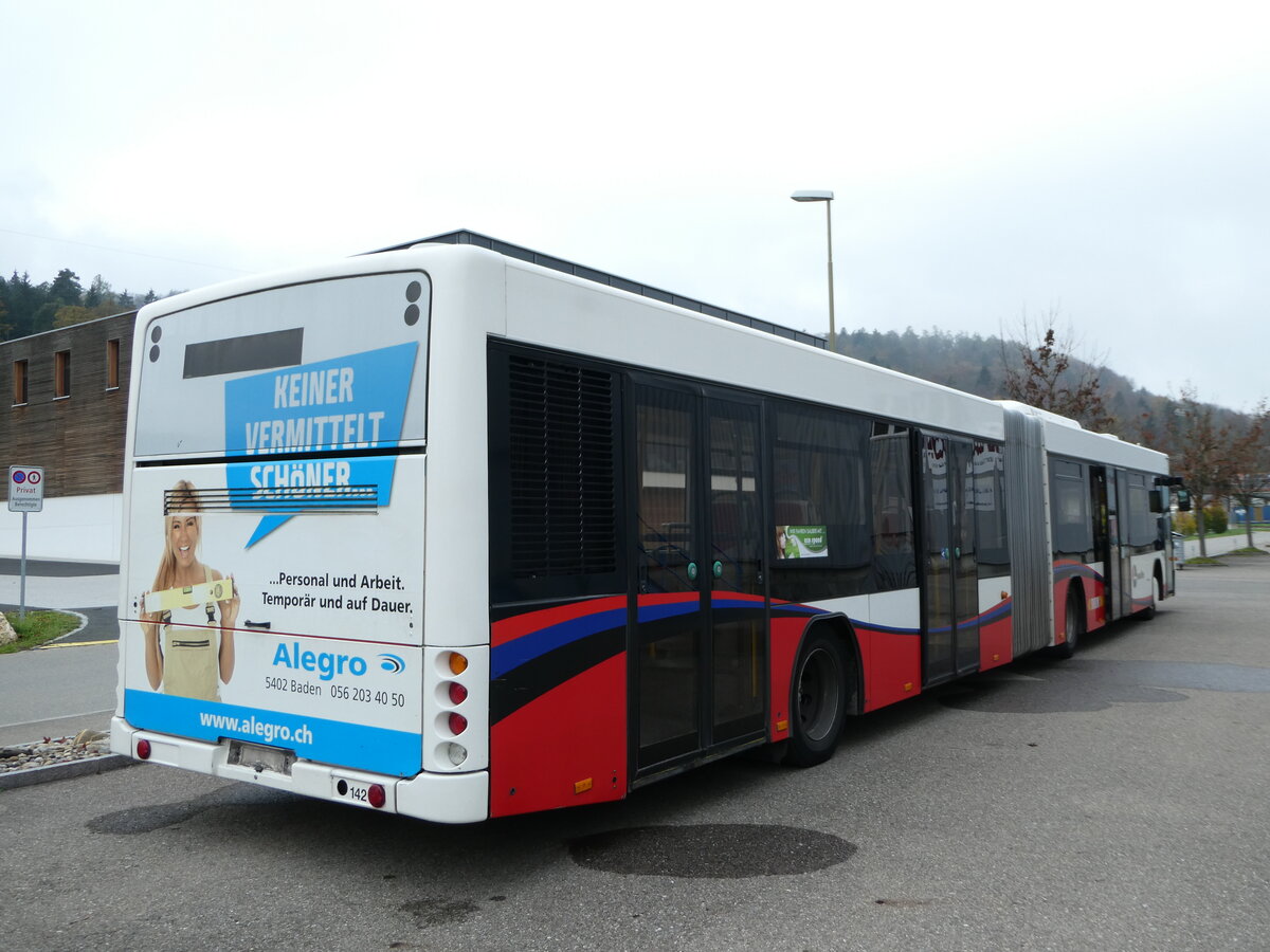 (242'215) - RVBW Wettingen - Nr. 142 - Scania/Hess am 6. November 2022 in Winterthur, EvoBus