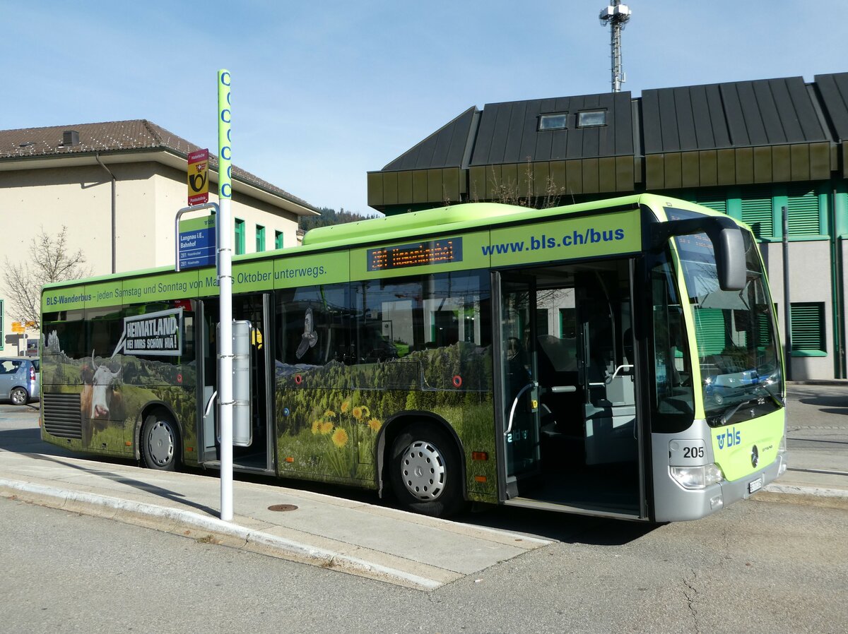 (242'399) - Busland, Burgdorf - Nr. 205/BE 737'205 - Mercedes am 11. November 2022 beim Bahnhof Langnau