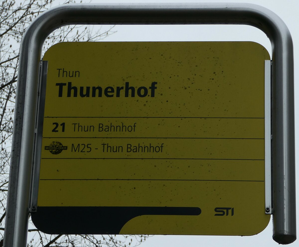 (243'210) - STI-Haltestellenschild - Thun, Thunerhof - am 28. November 2022