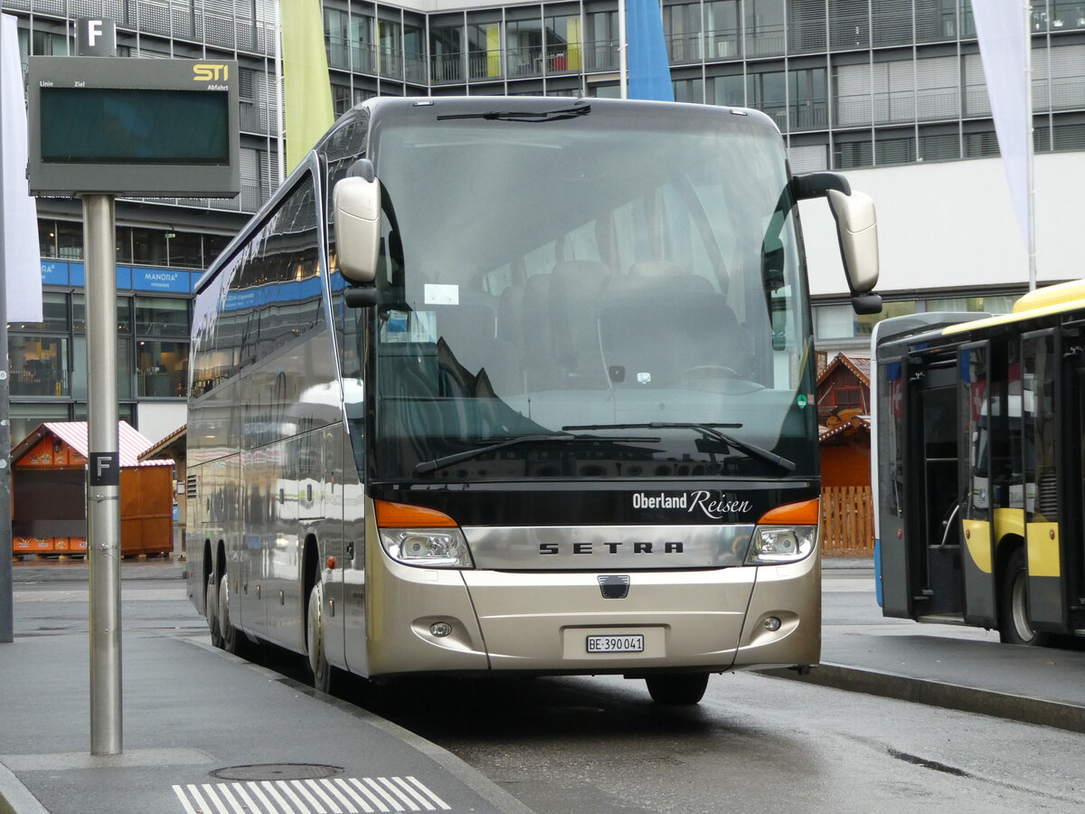 (243'223) - Oberland Reisen, Thun - Nr. 41/BE 390'041 - Setra (ex STI Thun Nr. 41) am 29. November 2022 beim Bahnhof Thun 