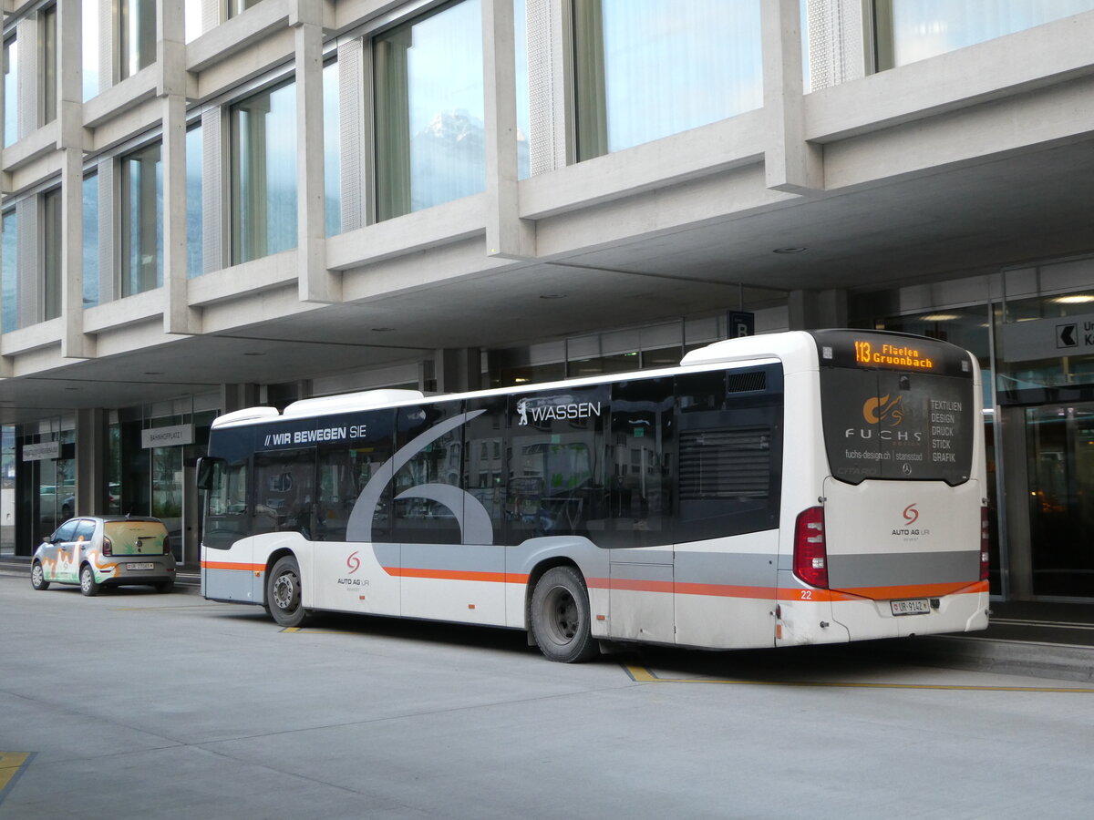 (243'552) - AAGU Altdorf - Nr. 22/UR 9142 - Mercedes am 7. Dezember 2022 beim Bahnhof Altdorf