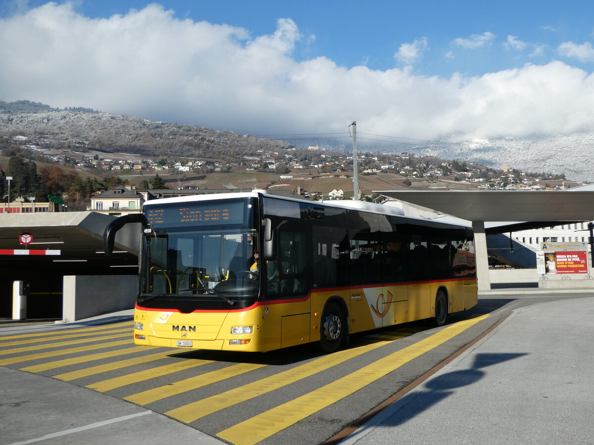 (243'778) - PostAuto Zentralschweiz - Nr. 6/OW 10'003 - MAN (ex Dillier, Sarnen Nr. 6) am 11. Dezember 2022 in Sierre, Busbahnhof