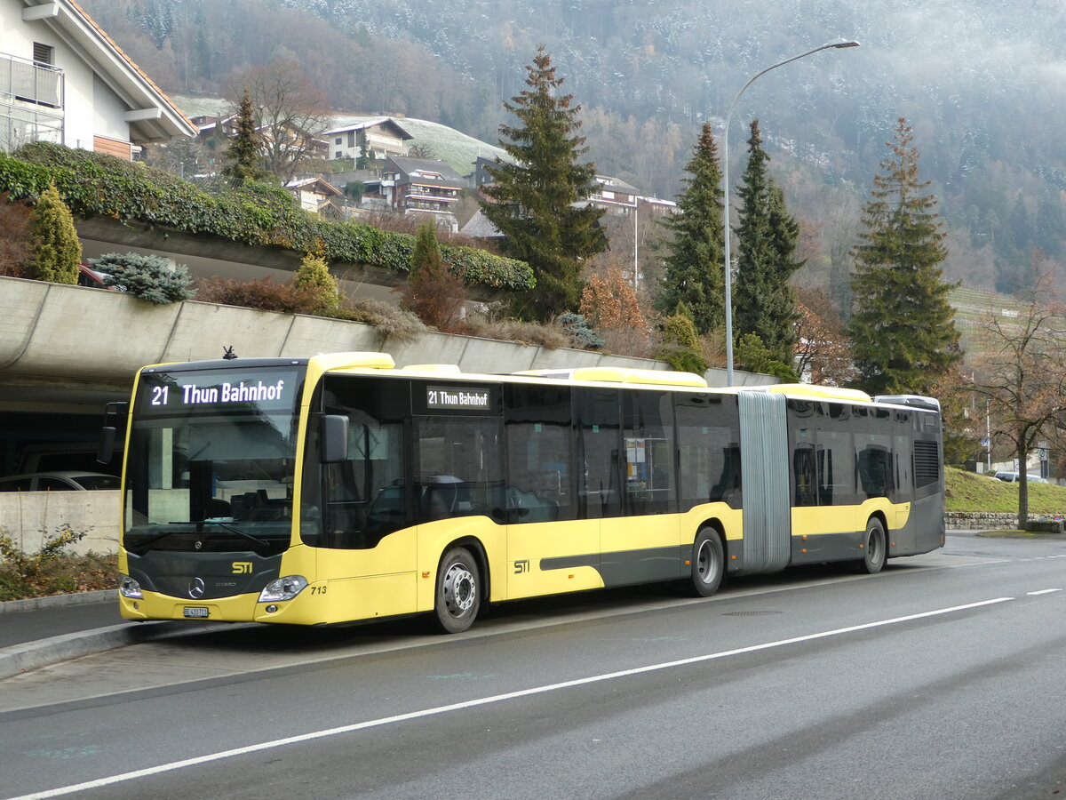 (244'020) - STI Thun - Nr. 713/BE 433'713 - Mercedes am 19. Dezember 2022 in Oberhofen, Wichterheer Gut