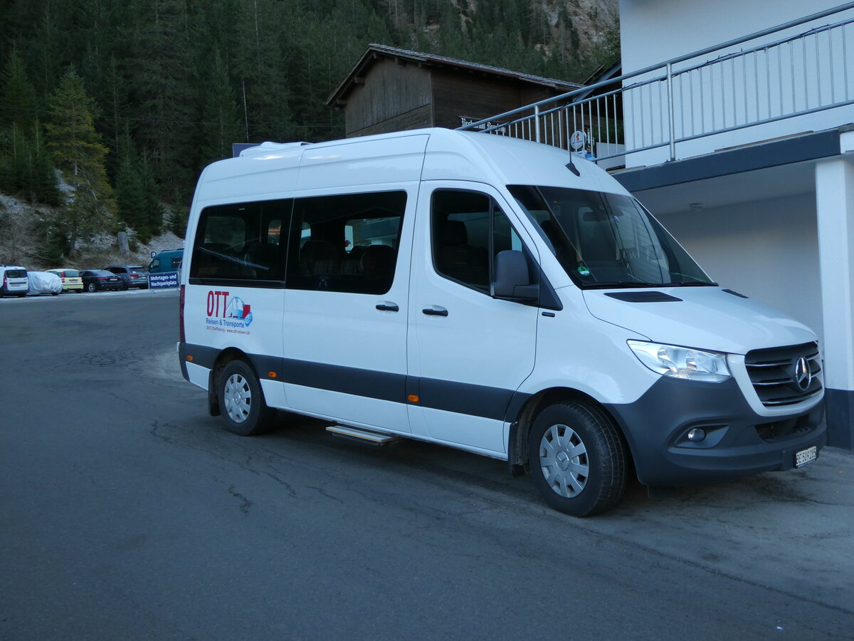 (244'704) - Ott, Steffisburg - BE 509'285 - Mercedes am 7. Januar 2023 in Adelboden, Unter dem Birg