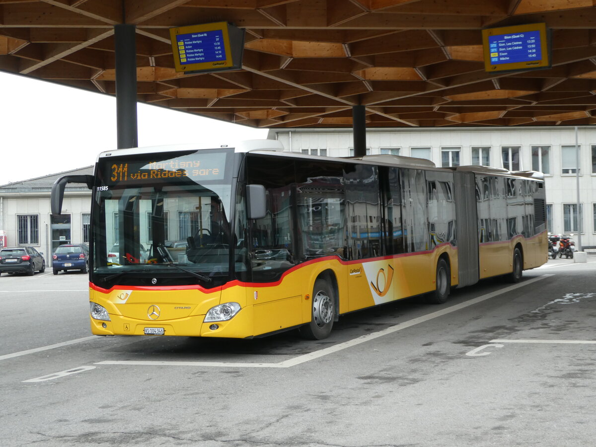 (244'960) - Buchard, Leytron - VS 104'346/PID 11'585 - Mercedes am 11. Januar 2023 beim Bahnhof Sion