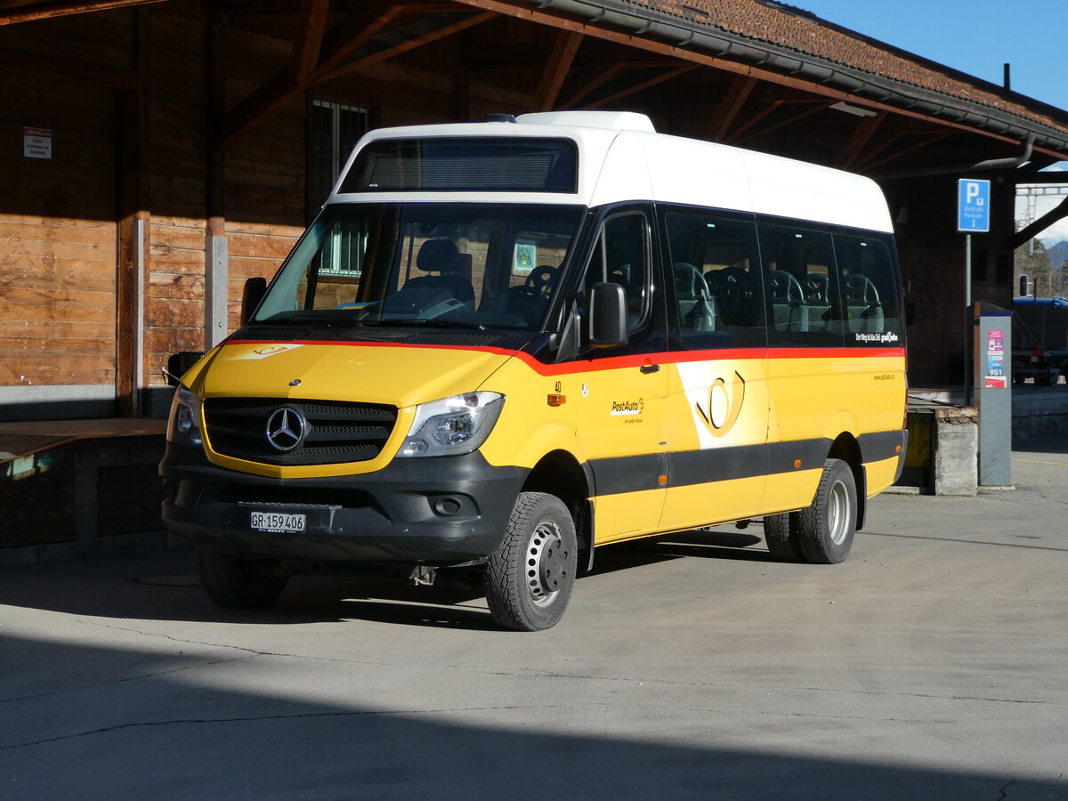 (245'146) - PostAuto Graubnden - Nr. 40/GR 159'406/PID 10'223 - Mercedes/Hess (ex Nr. 36; ex Nr. 6; ex Nr. 2) am 18. Januar 2023 beim Bahnhof Ilanz