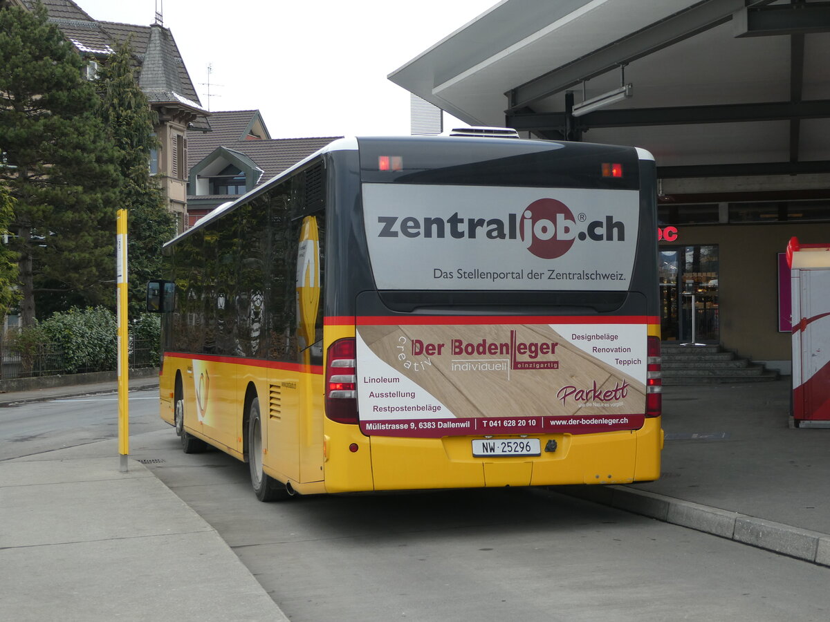 (245'338) - PostAuto Zentralschweiz - Nr. 50/NW 25'296/PID 4916 - Mercedes (ex Nr. 30; ex Thepra, Stans Nr. 30) am 25. Januar 2023 beim Bahnhof Sarnen