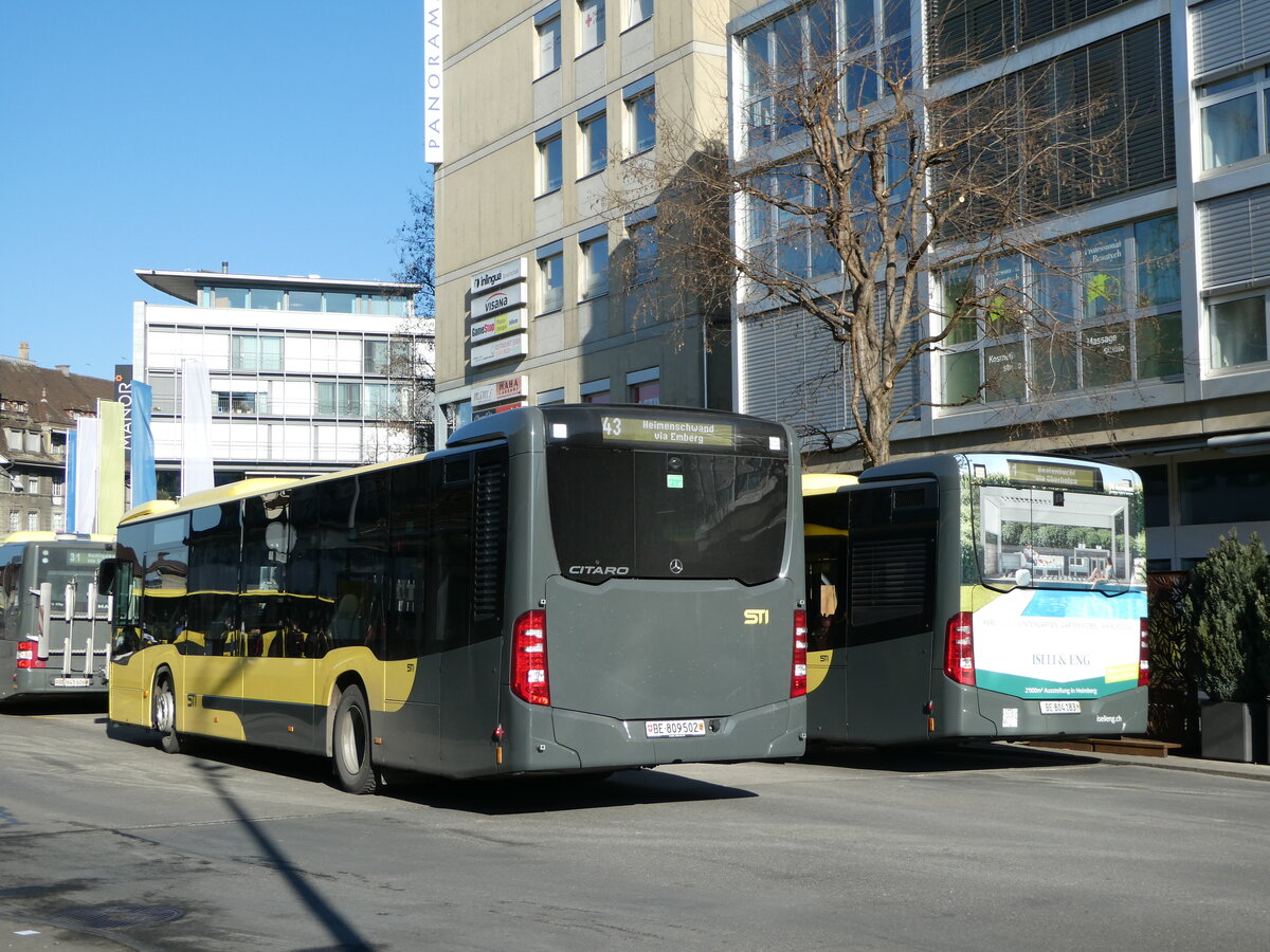 (246'084) - STI Thun - Nr. 502/BE 809'502 - Mercedes am 13. Februar 2023 beim Bahnhof Thun