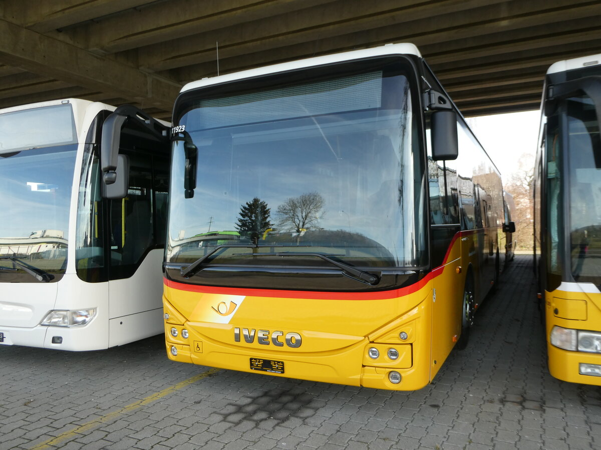 (246'289) - Balzarolo, Poschiavo - PID 11'923 - Iveco am 18. Februar 2023 in Kerzers, Murtenstrasse