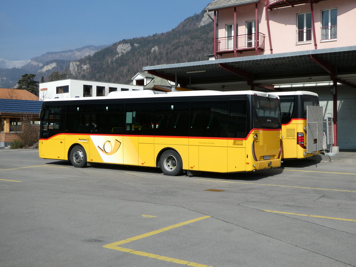 (246'789) - Flck, Brienz - Nr. 29/BE 868'729/PID 11'831 - Iveco am 2. Mrz 2023 in Meiringen, Postautostation