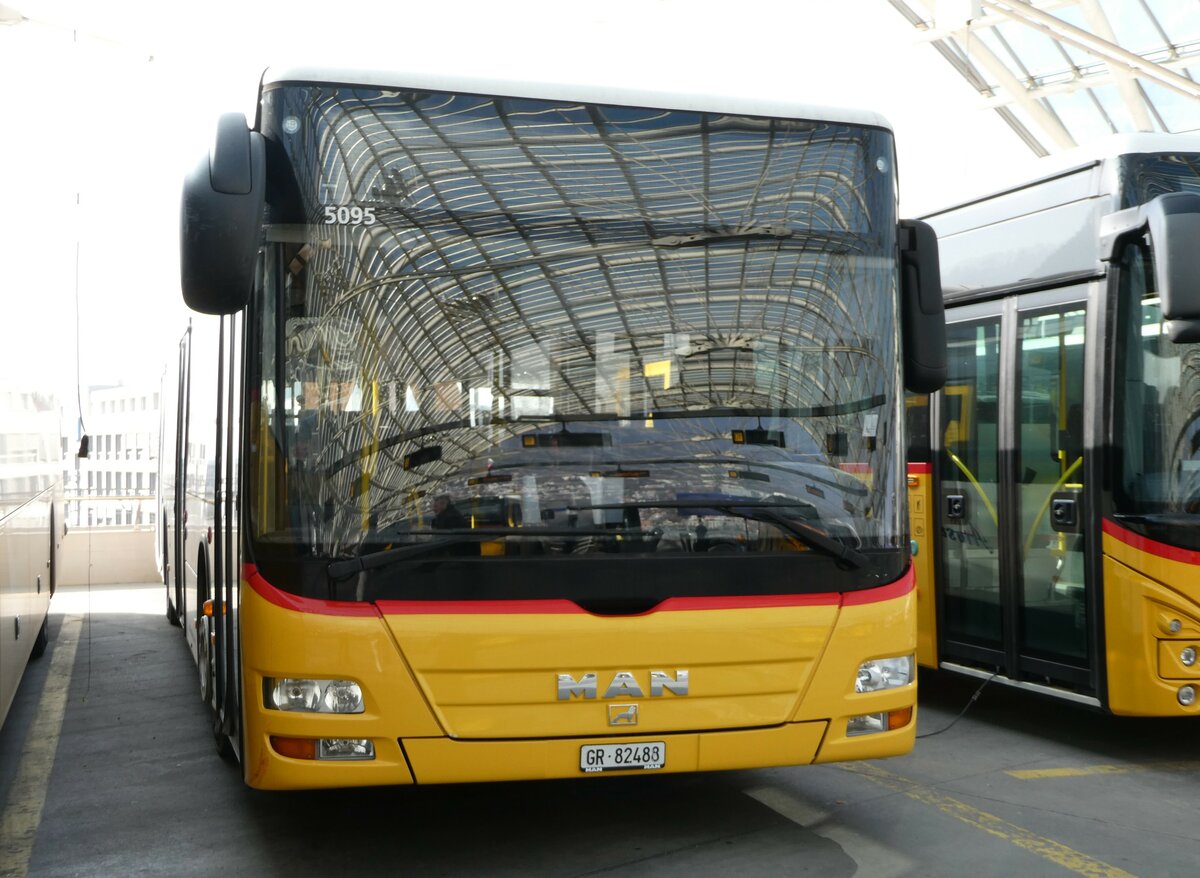 (246'821) - Bossi&Hemmi, Tiefencastel - GR 82'488/PID 5095 - MAN am 3. Mrz 2023 in Chur, Postautostation