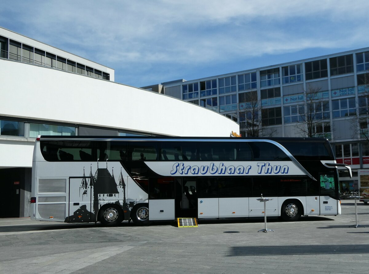 (247'557) - Straubhaar, Thun - Nr. 3/BE 206'633 - Setra am 22. Mrz 2023 in Thun, Aarefeldplatz