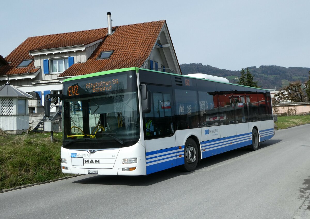 (247'800) - RTB Altsttten - Nr. 916/SG 482'212 - MAN (ex PostBus/A BD 15'337) am 28. Mrz 2023 beim Bahnhof Altsttten