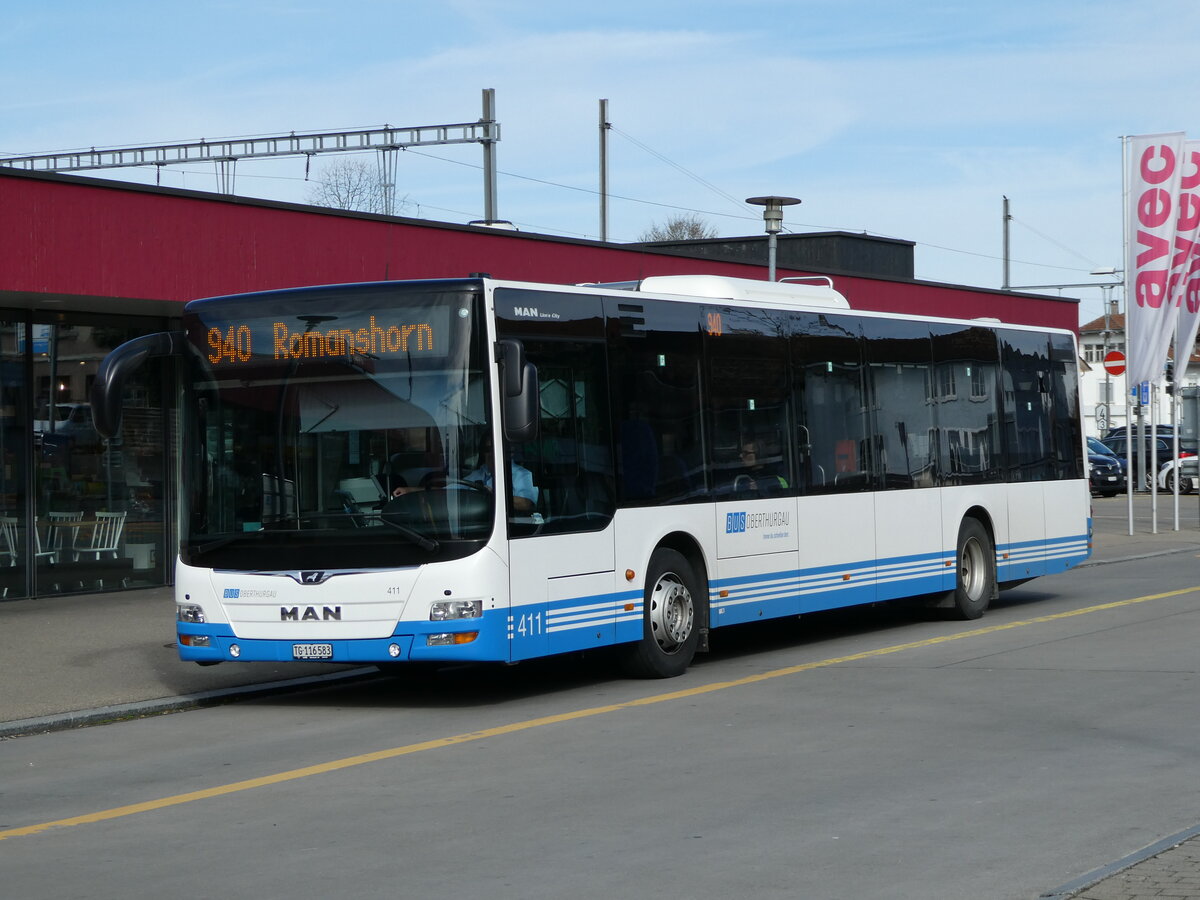 (247'817) - BOTG Amriswil - Nr. 411/TG 116'583 - MAN am 28. Mrz 2023 beim Bahnhof Amriswil