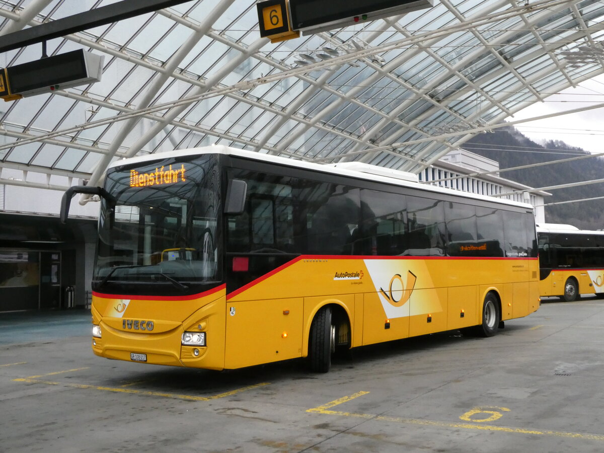 (248'736) - TpM, Mesocco - Nr. 17/GR 108'017/PID 10'919 - Iveco am 16. April 2023 in Chur, Postautostation