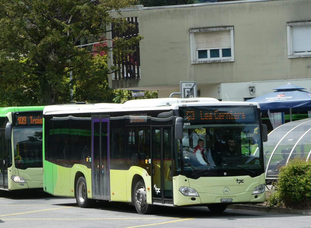 (249'977) - TPC Aigle - Nr. 662/VS 148'210 - Mercedes (ex Nr. CP27/PID 11'069) am 13. Mai 2023 beim Bahnhof Monthey CFF