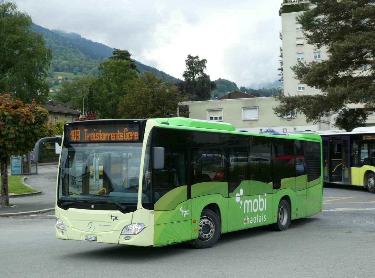 (249'981) - TPC Aigle - Nr. 652/VS 490'115 - Mercedes (ex Bayerische Schlsser, Grten + Seen, D-Mnchen) am 13. Mai 2023 beim Bahnhof Monthey CFF