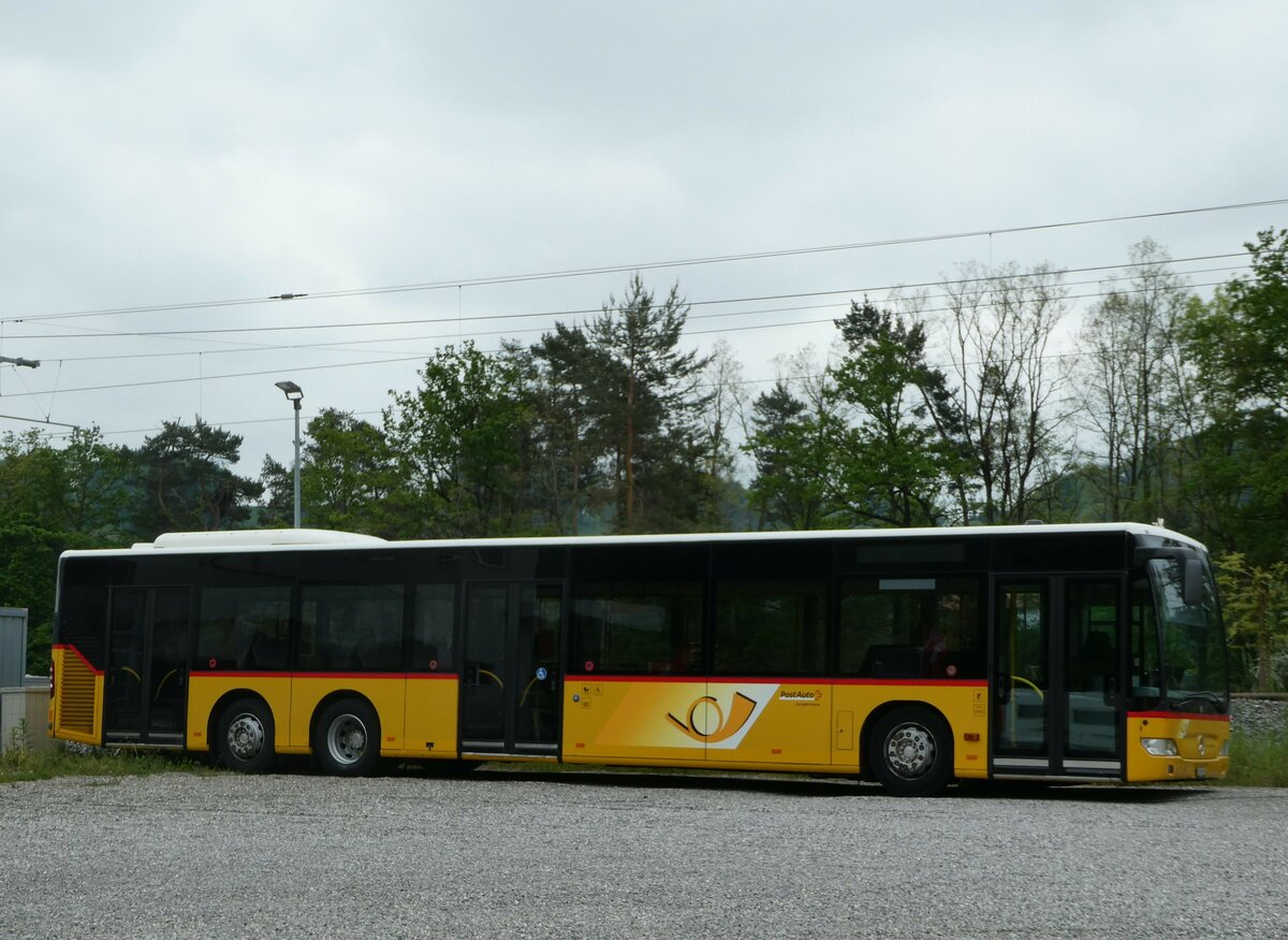 (250'285) - PostAuto Bern - Nr. 73/BE 489'253/PID 5066 - Mercedes (ex PostAuto Zentralschweiz Nr. 73; ex PostAuto Zentralschweiz Nr. 22; ex Thepra, Stans Nr. 22) am 20. Mai 2023 in Laupen, Garage