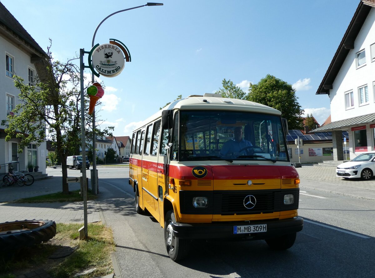 (250'910) - Hahn, Mnchen - Nr. 6/M-MB 309H - Mercedes (ex Mller, CH-Ennetmoos Nr. 6; ex Portenier, CH-Adelboden Nr. 6; ex Geiger, CH-Adelboden Nr. 6) am 3. Juni 2023 in Essenbach, Eiscaf Riviera