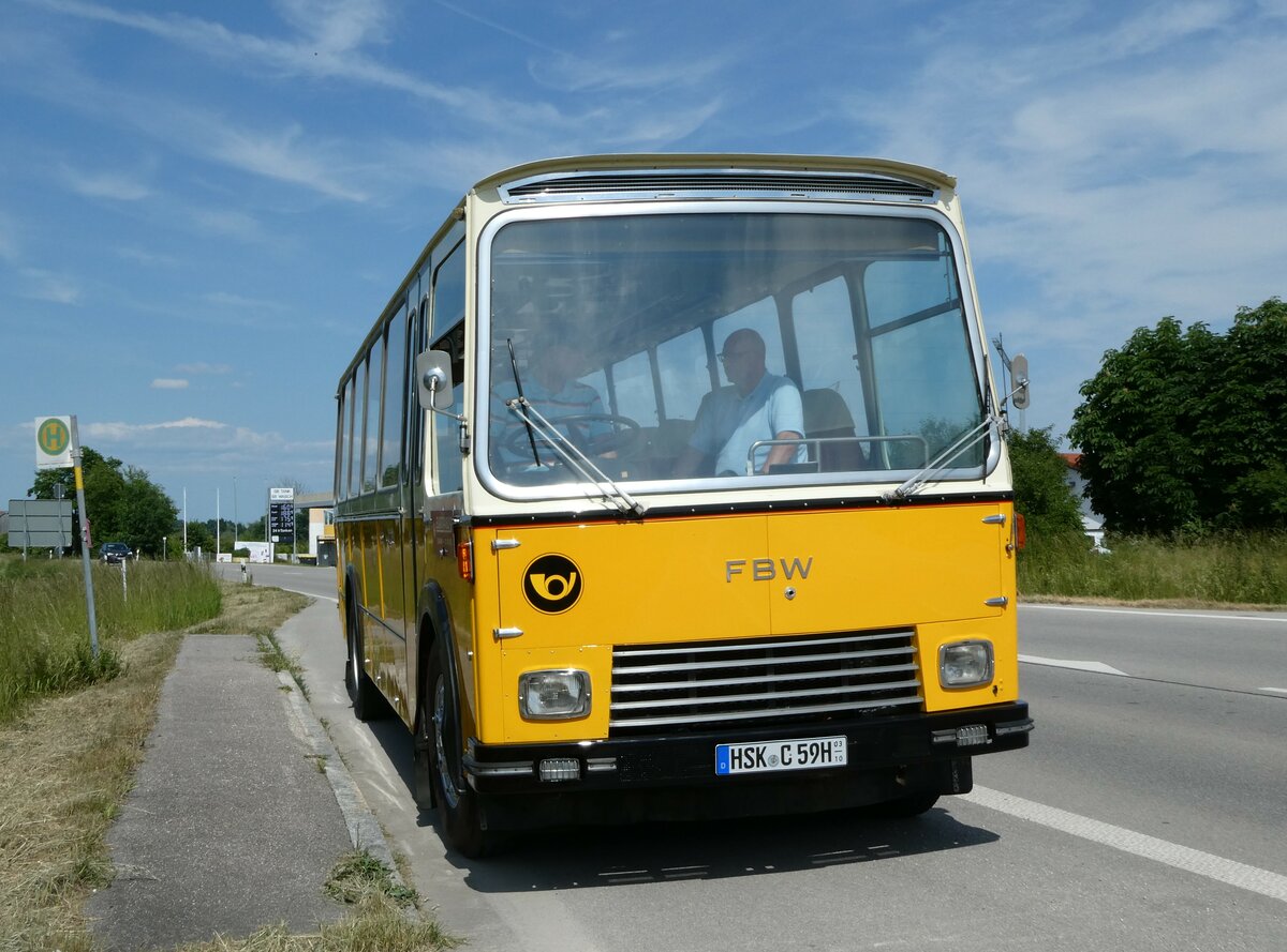 (251'021) - Hahn, Mnchen - HSK-C 59H - FBW/FHS (ex Michels, Schmallenberg; ex FRAM Drachten/NL Nr. 5; ex P 24'184) am 4. Juni 2023 in Goben, Tankstelle