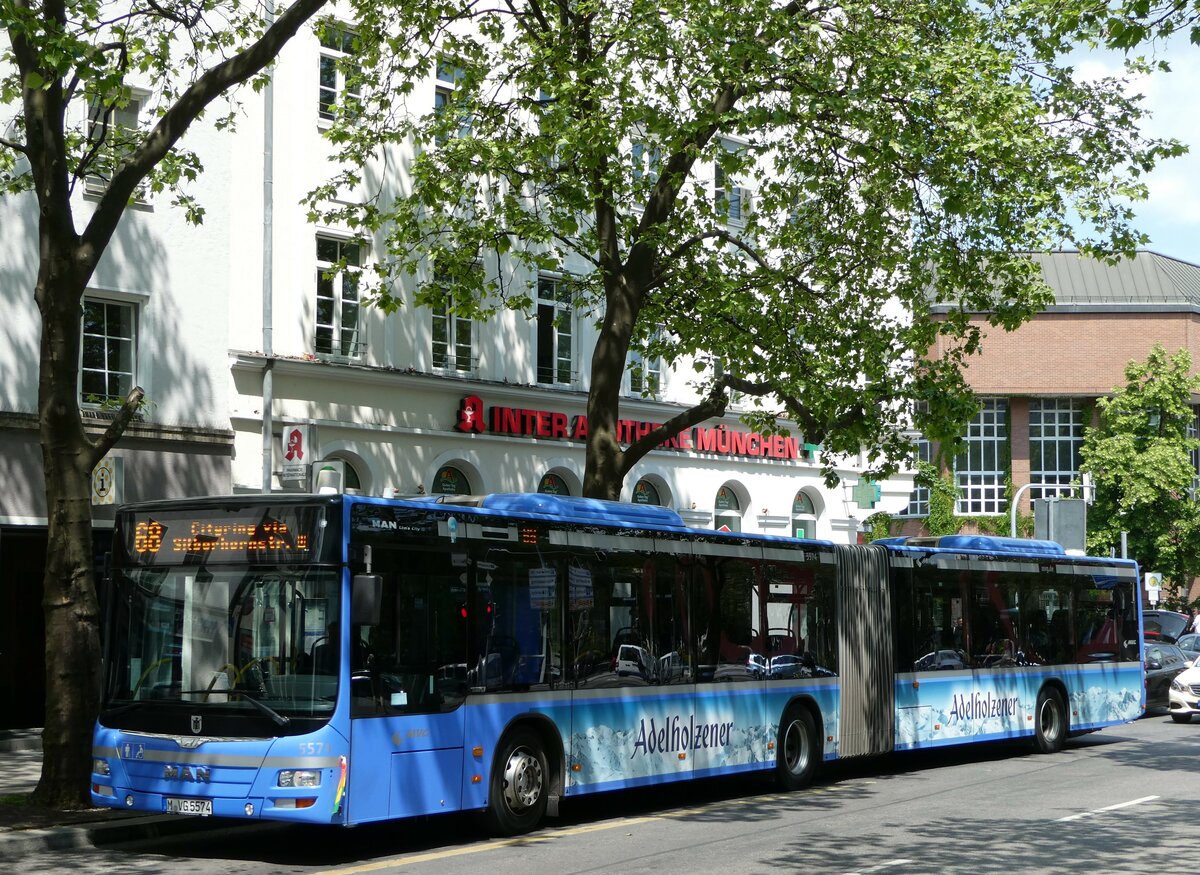 (251'081) - MVG Mnchen - Nr. 5574/M-VG 5574 - MAN am 5. Juni 2023 beim Hauptbahnhof Mnchen