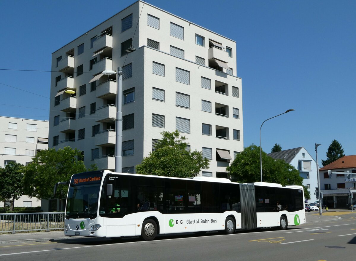 (251'428) - Welti-Furrer, Bassersdorf - Nr. 51/ZH 634'601 - Mercedes am 13. Juni 2023 in Zrich, Seebach