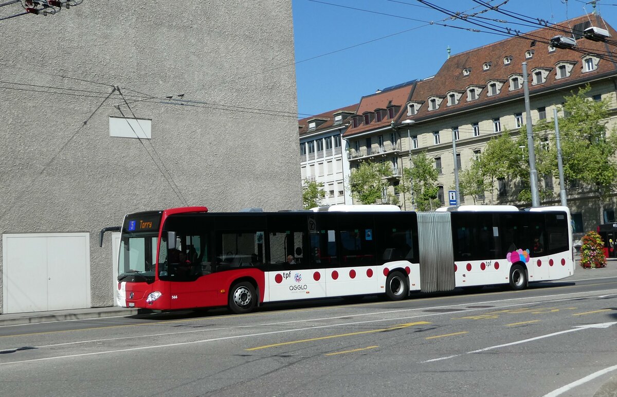 (251'508) - TPF Fribourg - Nr. 566/FR 300'236 - Mercedes am 15. Juni 2023 in Fribourg, Rue Pierre-Kaelin