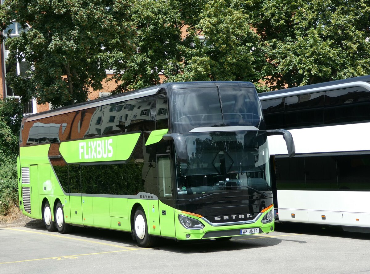 (252'266) - Aus Polen: Flixbus - W8 UNI 1 - Setra am 2. Juli 2023 in Zrich, Sihlquai