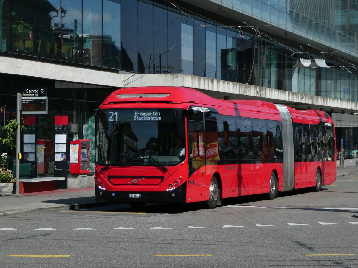 (252'773) - Bernmobil, Bern - Nr. 221/BE 881'221 - Volvo am 19. Juli 2023 beim Bahnhof Bern