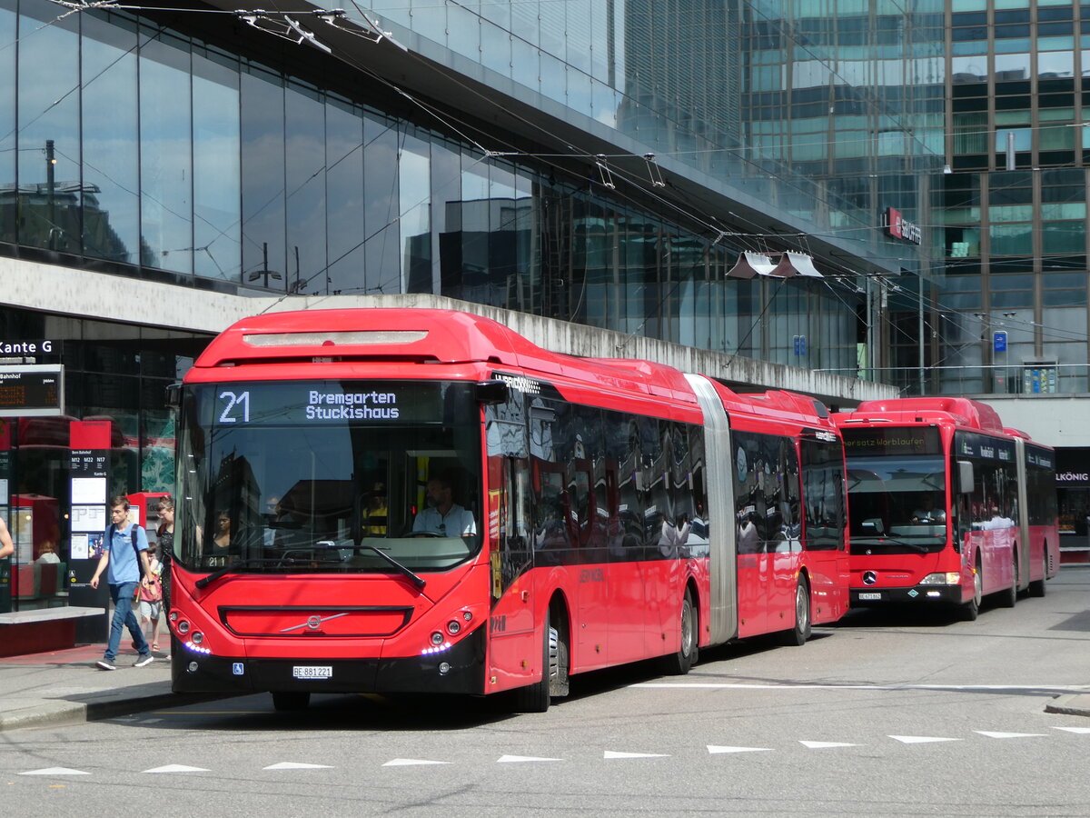 (252'787) - Bernmobil, Bern - Nr. 221/BE 881'221 - Volvo am 19. Juli 2023 beim Bahnhof Bern