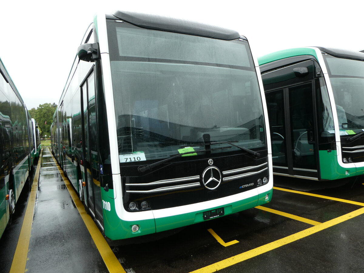 (253'484) - BVB Basel - Nr. 7110 - Mercedes am 6. August 2023 in Winterthur, EvoBus