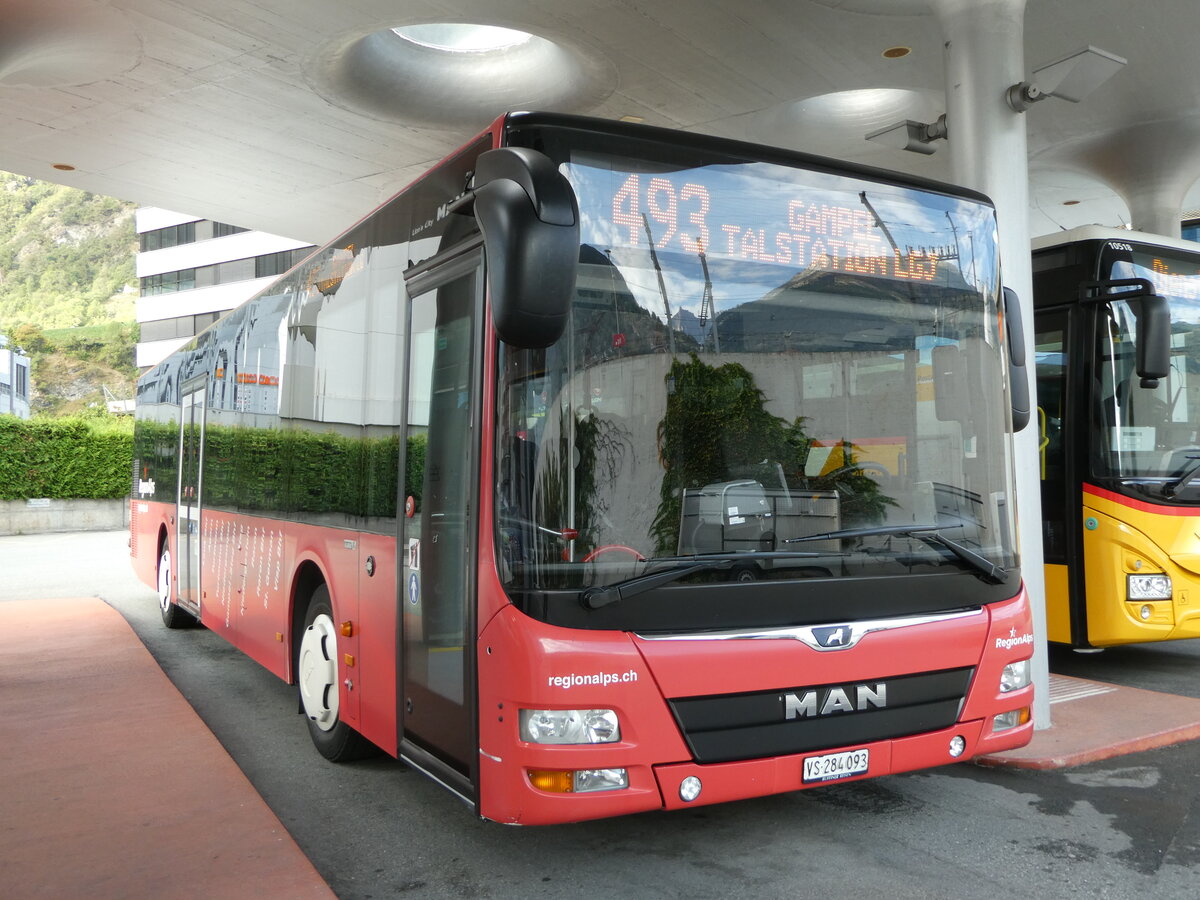 (253'814) - Ruffiner, Turtmann - VS 284'093 - MAN am 15. August 2023 beim Bahnhof Visp