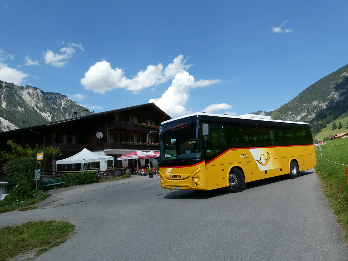 (254'151) - Spring, Schwenden - BE 26'672/PID 11'592 - Iveco am 22. August 2023 in Grimmialp, Hotel Spillgerten