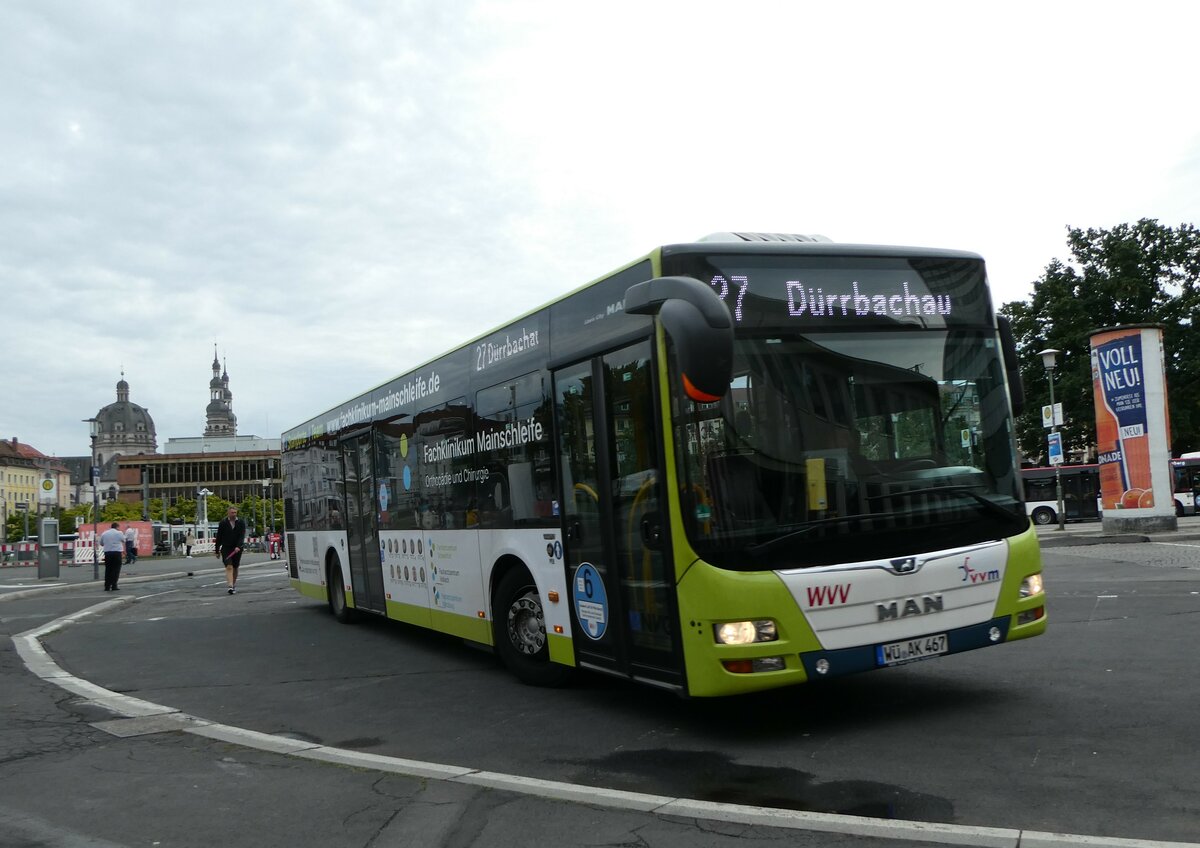 (254'339) - NVG Wrzburg - Nr. 467/W-AK 467 - MAN am 29. August 2023 beim Bahnhof Wrzburg