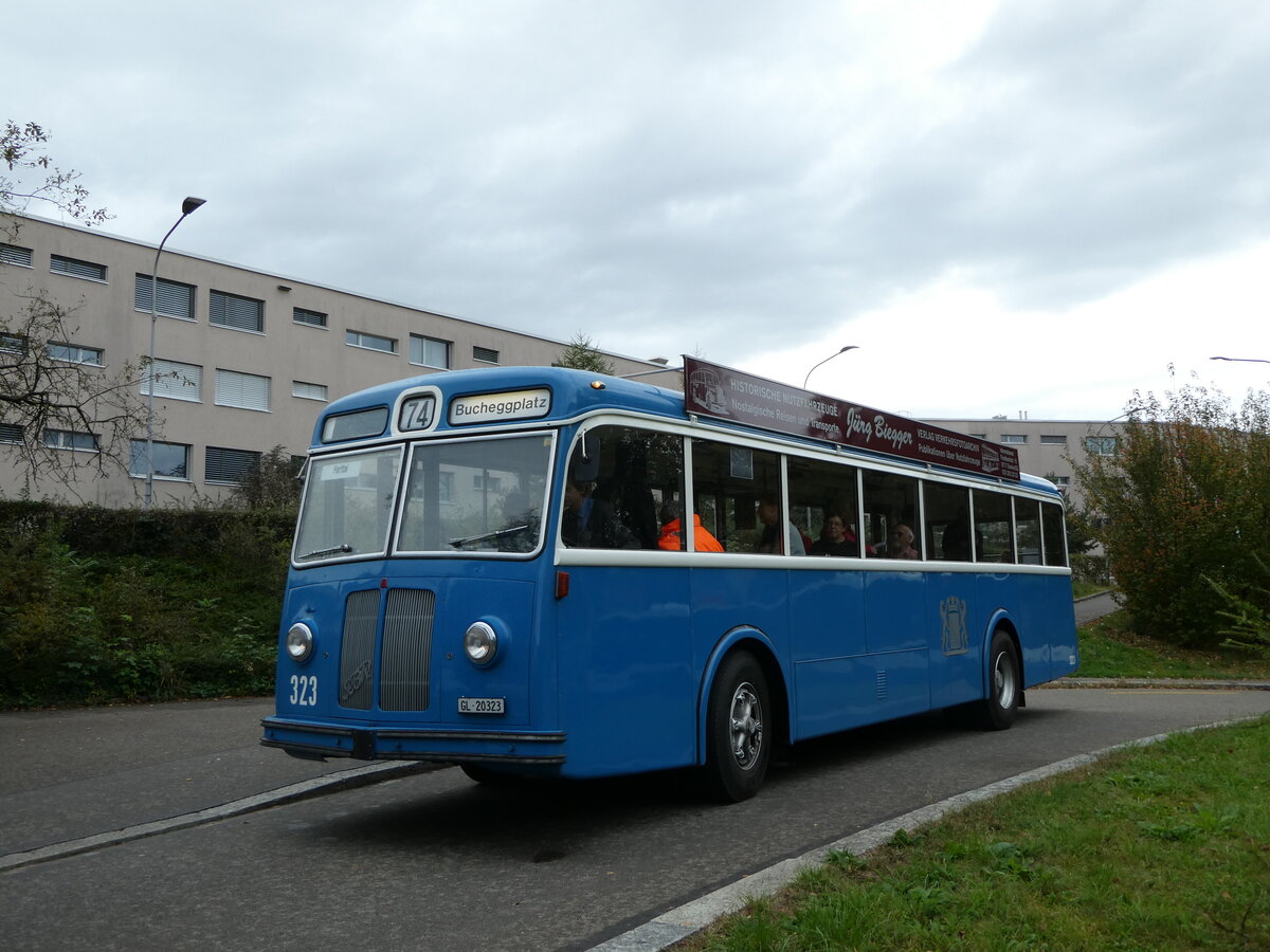 (256'326) - Biegger, Uster - Nr. 3/GL 20'323 - FBW/Tscher (ex DFB Andermatt; ex VBZ Zrich Nr. 323) am 21. Oktober 2023 in Zrich, Hungerbergstrasse